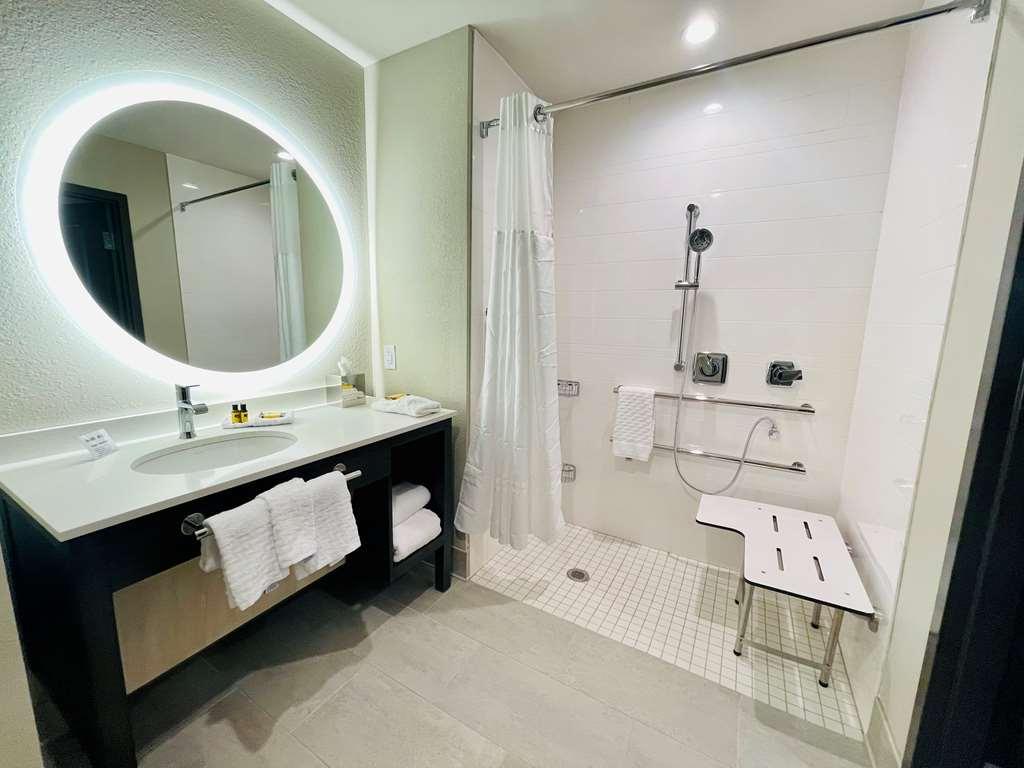 Best Western Plus Executive Residency Jackson Northeast Номер фото